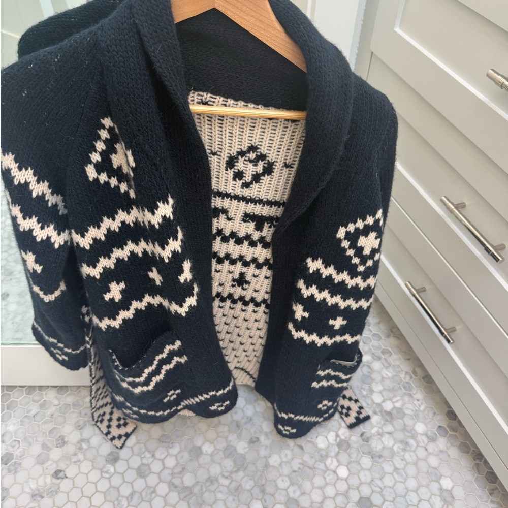 THE GREAT. Navy and Cream Reversible shepherd cardigan